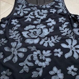 BB Dakota Black Sleeveless Top Small